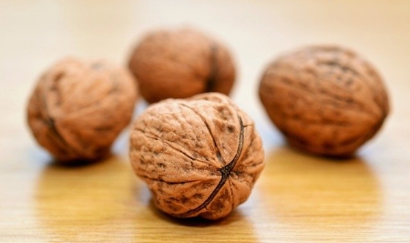 Picture for category Walnut (Akhrot)