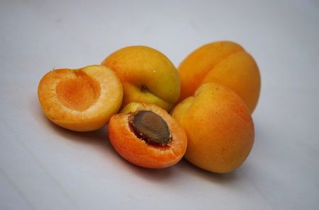 Picture for category Apricot (Khumani)